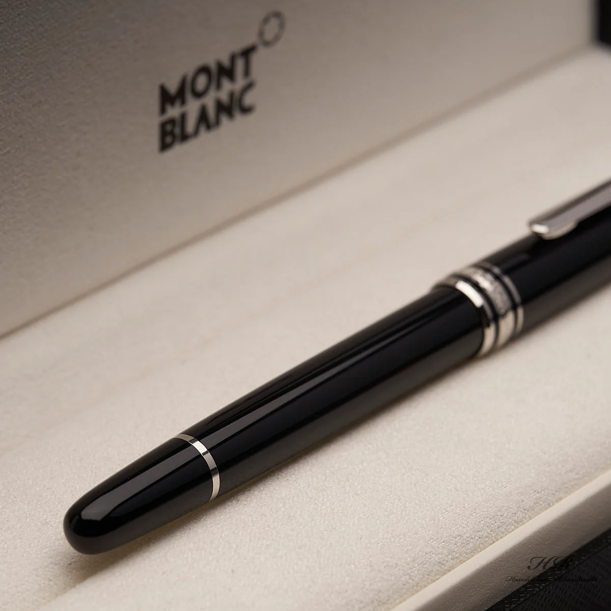 Montblanc Meisterstück Resin Classique 163 Platinum Line Rollerball Fineliner ID 132445 - Image 2