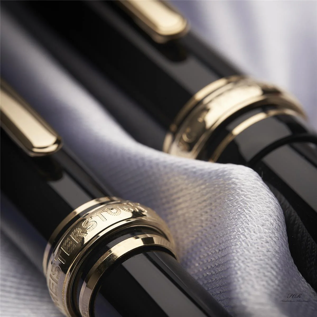Montblanc Meisterstück Wedding Fountain Pen Set Black Resin Gold ID 104150 - Image 4