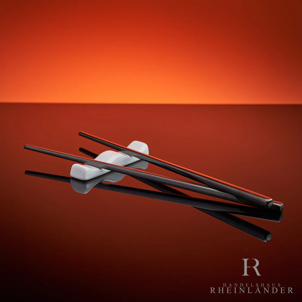Montblanc Accessories Naruto Ramen Bowl Schüssel Set mit Stäbchen und Ablage - Image 3