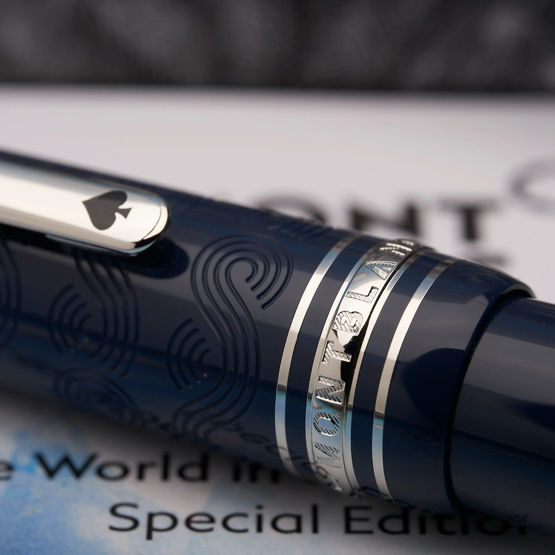 Montblanc Meisterstück Around the World in 80 Days LeGrand Fountain Pen 126199 - Image 4