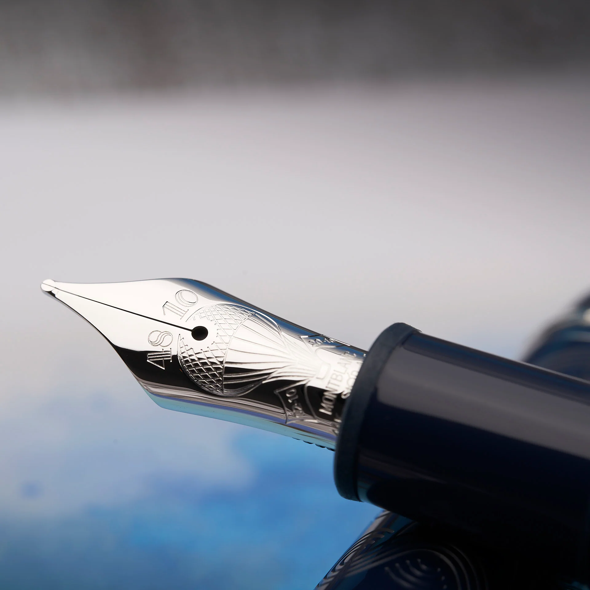 Montblanc Meisterstück Around the World in 80 Days LeGrand Fountain Pen 126199 - Image 7