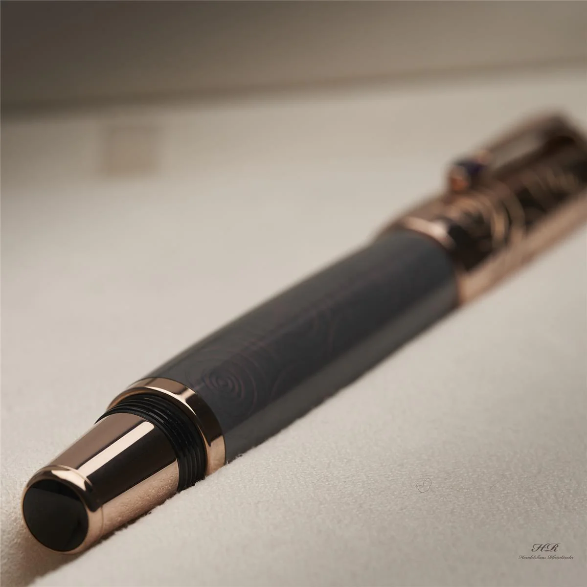 Montblanc Boheme Pirouette Lilas Line Rollerball Fineliner ID 103798 - Image 2
