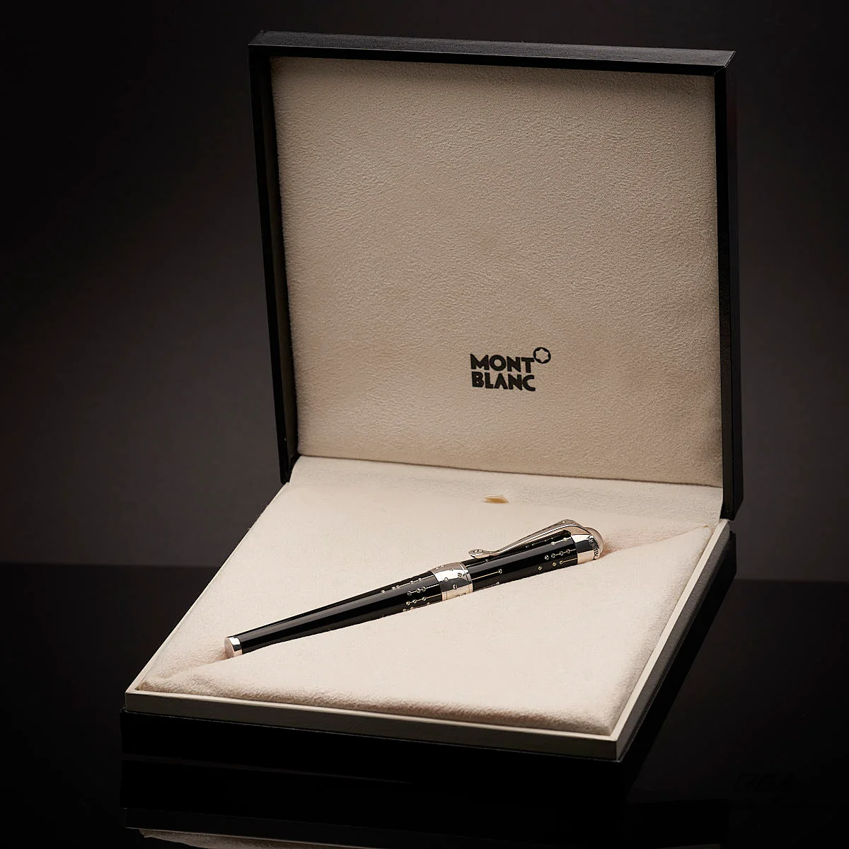Montblanc Etoile de Montblanc Füllfederhalter Etoile Mystérieuse ID 105022 OVP