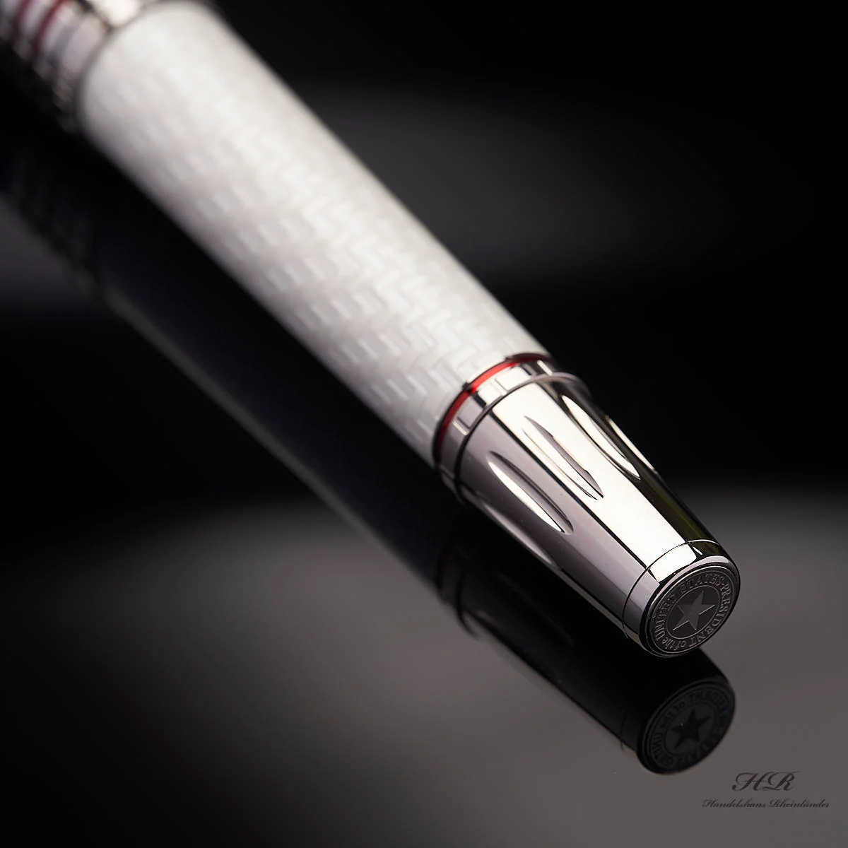 Montblanc Great Characters 2015 Limited Edition 1917 J F Kennedy Füller ID 111042 - Image 4