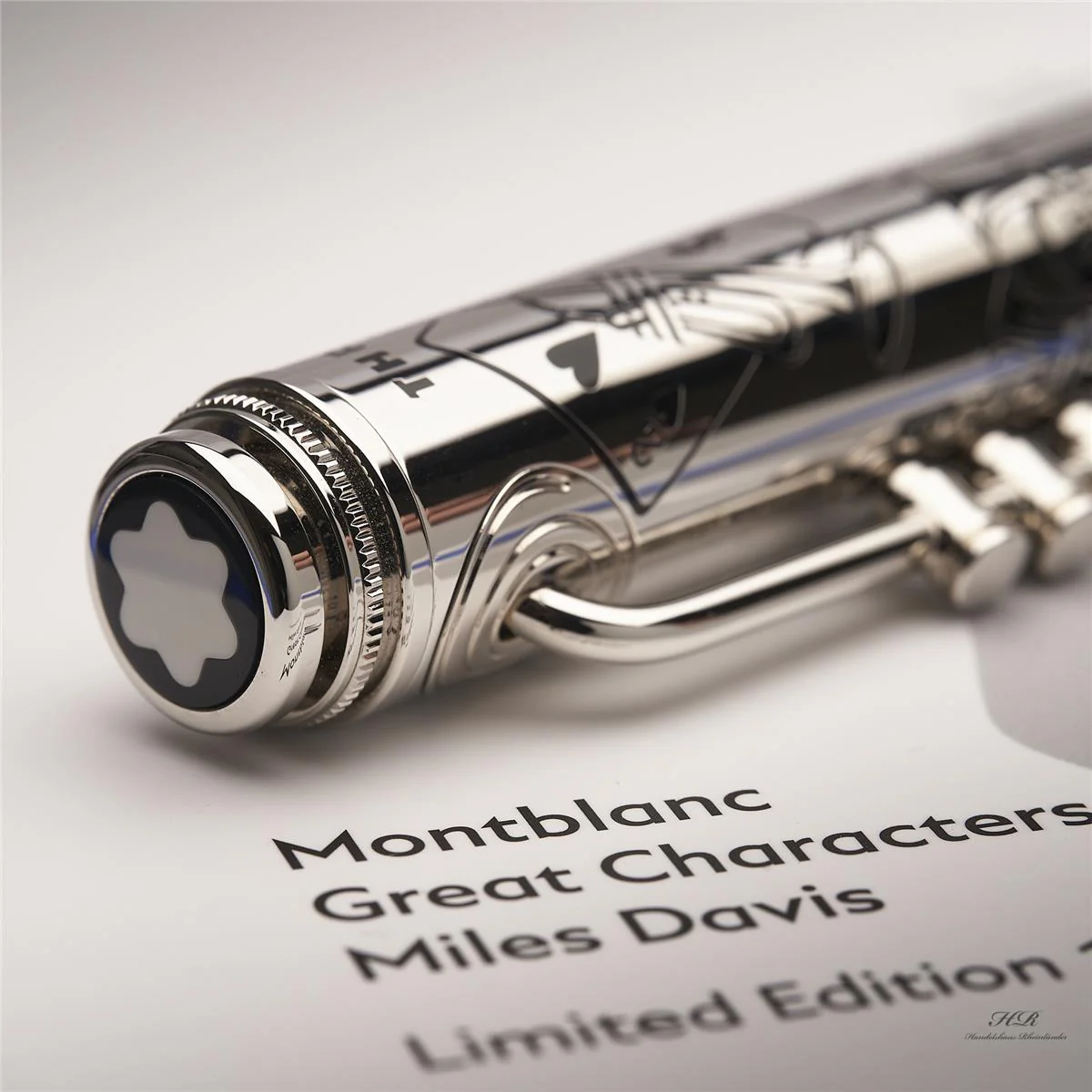 Montblanc Great Characters Limited Edtion 1926 Miles Davis Roller Ball ID 114191 - Image 4