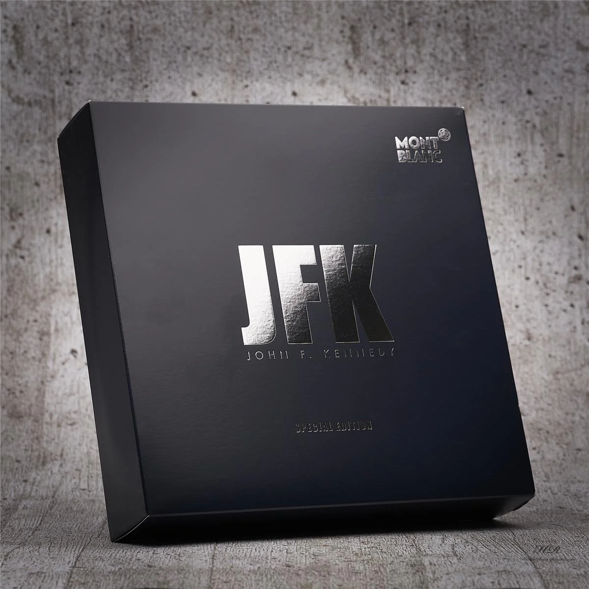 Montblanc Great Characters Special Edition J F Kennedy Füller ID 132088-111045 - Image 9