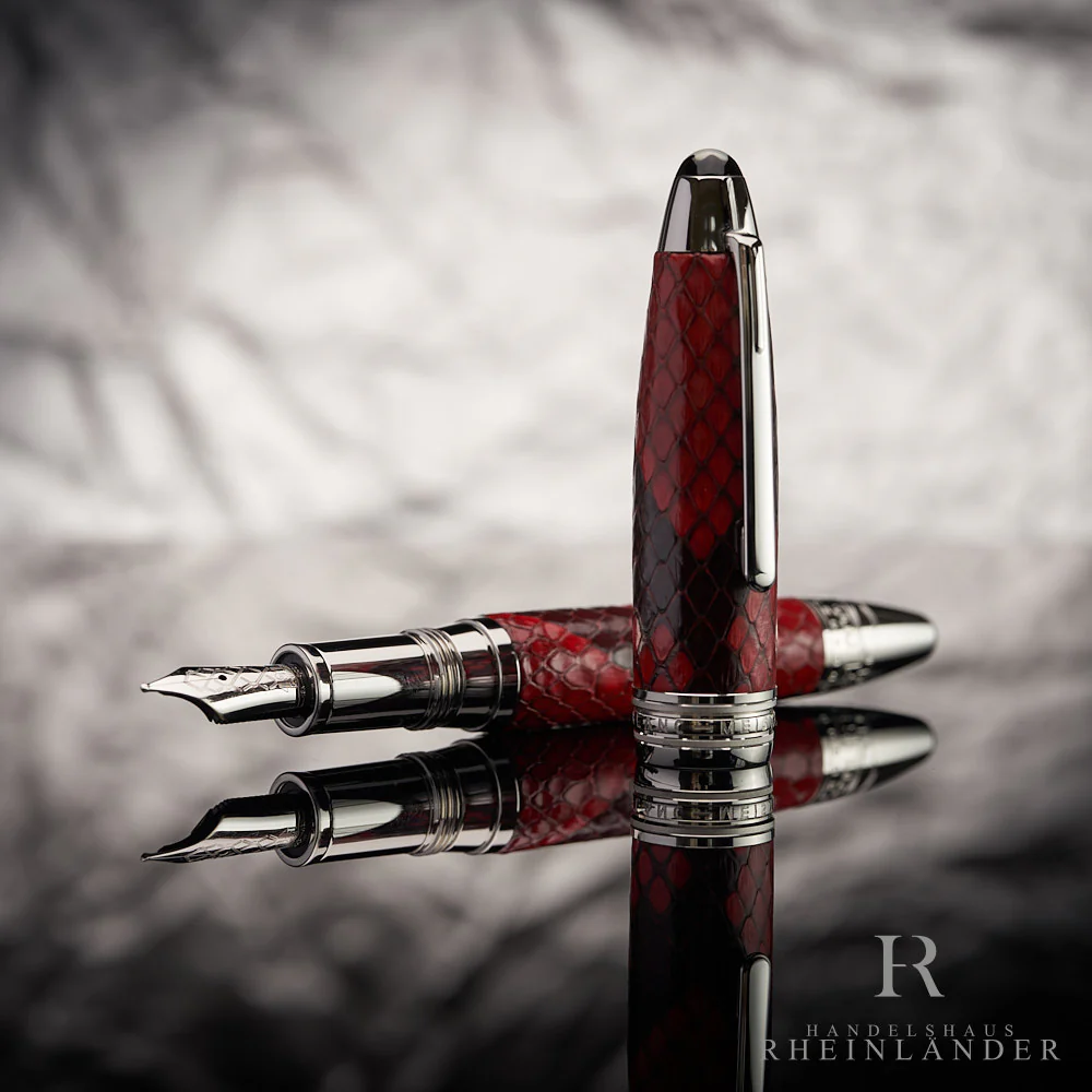 Montblanc Meisterstück Great Masters Python Leather Fountain Pen ID 119695 - Image 2