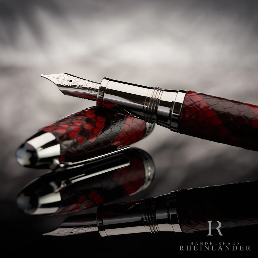 Montblanc Meisterstück Great Masters Python Leather Fountain Pen ID 119695 - Image 6