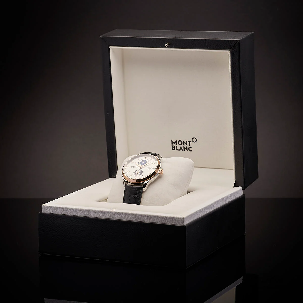 Montblanc Heritage Chronometrie Dual Time Vasco Da Gama Limited Edition ID113780 - Image 6