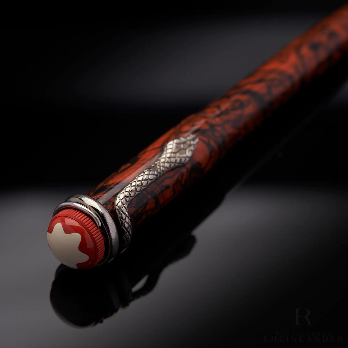 Montblanc Heritage Rouge et Noir Marble Kugelschreiber Ballpoint Pen ID 119854 - Image 2