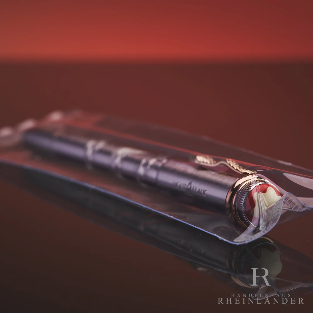 Montblanc Heritage Rouge et Noir Solitaire Serpent LE 1906 Rollerball ID 116555 - Image 3