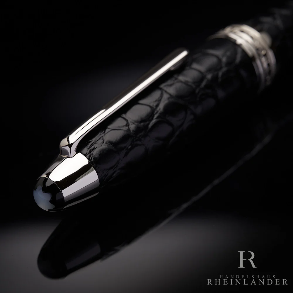 Montblanc Great Masters Special Edition Alligator Leather Fountain Pen ID 119691 - Image 4