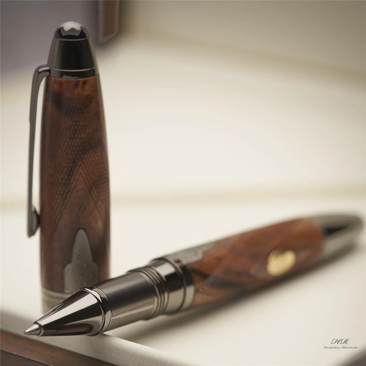Montblanc Meisterstück Great Masters James Purdey and Sons Rollerball ID 118105 - Image 2