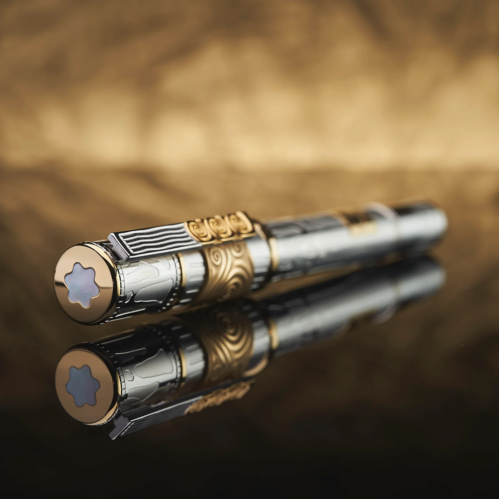 Montblanc Masters of Art Homage to Gustav Klimt 888 Fountain Pen ID 130227 - Image 4