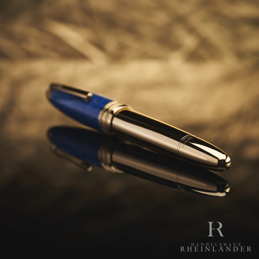 Montblanc Meisterstück UNICEF Limited Edition 100 Gelbgold Fountain Pen ID 105682 - Image 4