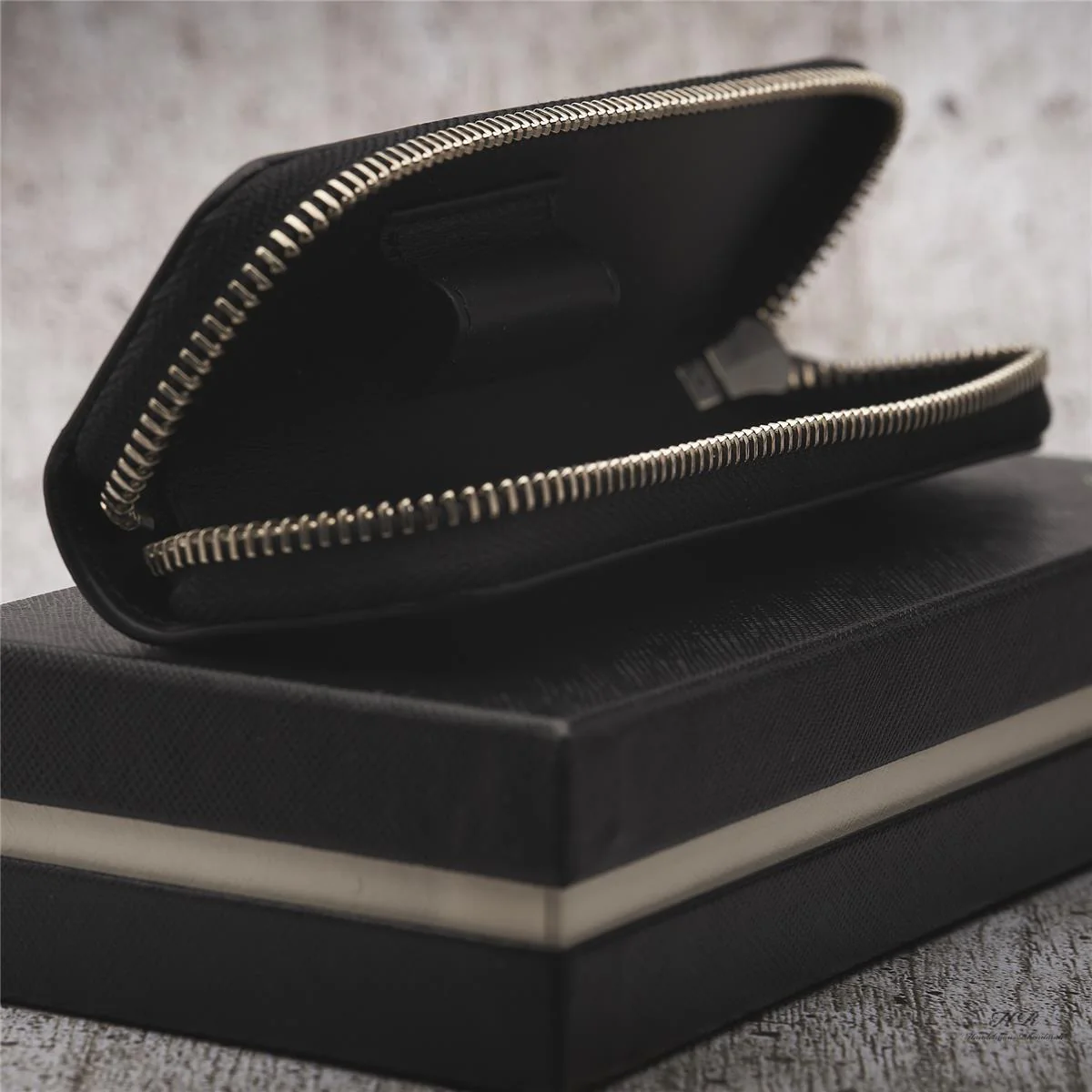 Montblanc Meisterstück Selection Single Pen Pouch Leather Victor Hugo ID 126273 - Image 6