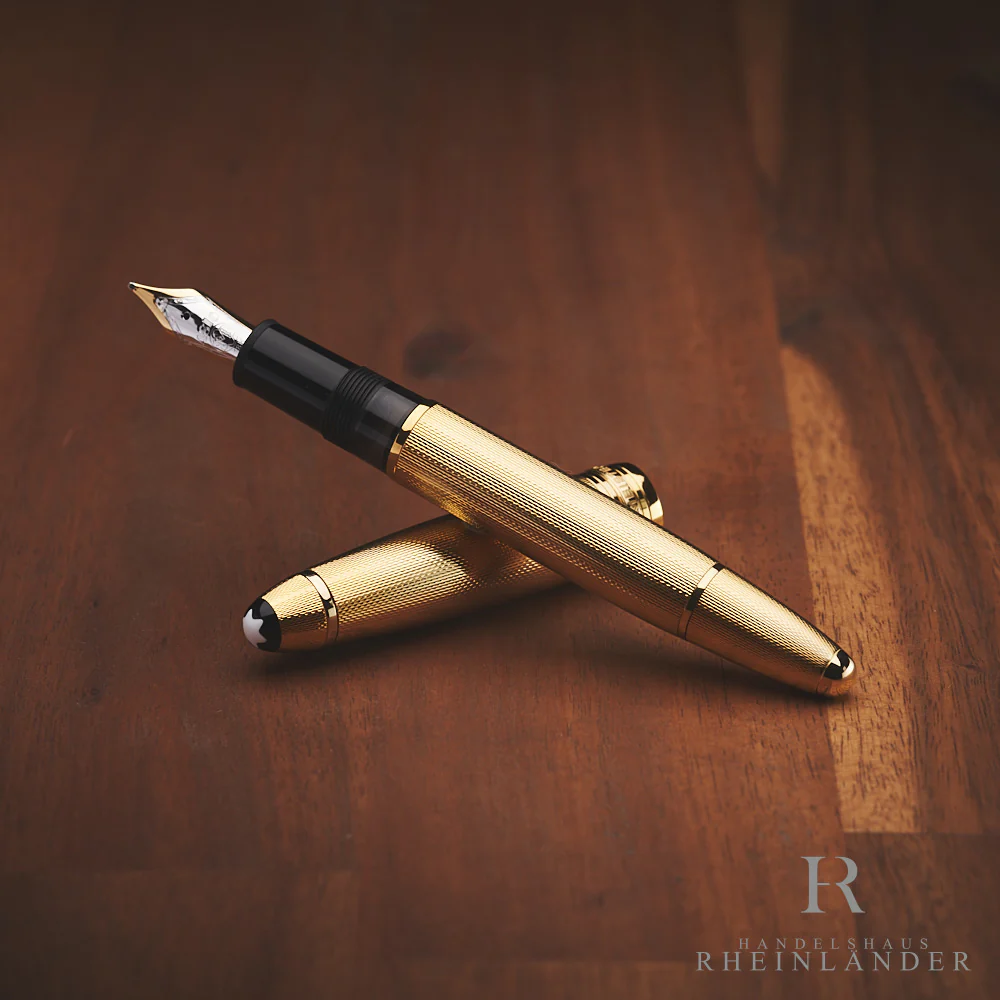 Montblanc Meisterstück Solitaire LeGrand Gold Plated Feinkorn Fountain Pen 1464 - Image 2
