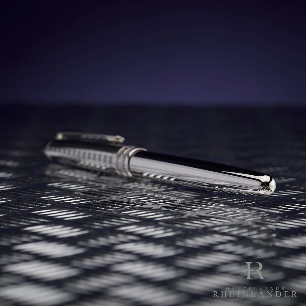 Montblanc Solitaire Stainless Steel II Classique Rollerball Fineliner ID 23863 - Image 4