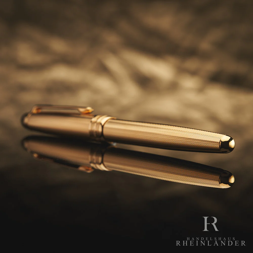 Montblanc Solitaire Classique Vermeil Vermeil Sterling Silver Rollerball  No 163 - Image 4