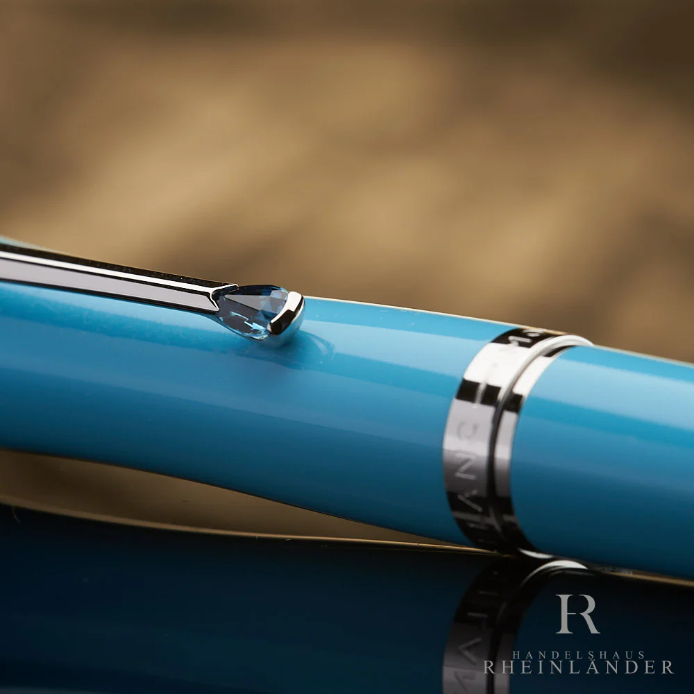 Montblanc Muses Line Maria Callas Special Edition Ballpoint Pen ID 129566 - Image 4