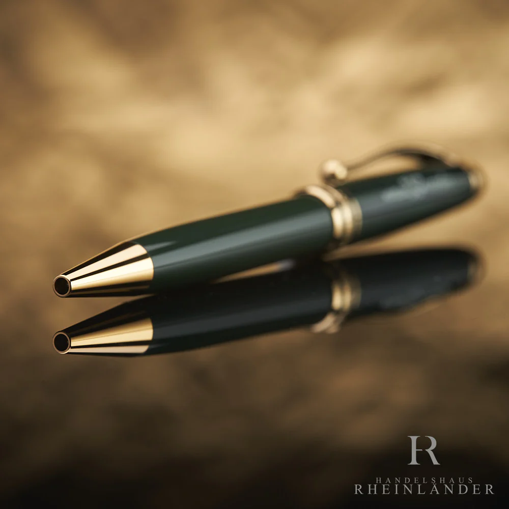 Montblanc The Origin Collection Classique Ballpoint Pen Green Resin ID 131344 - Image 3