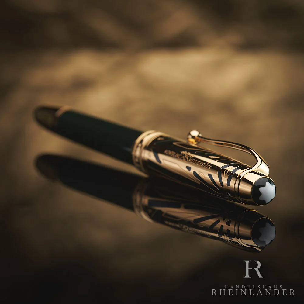 Montblanc Origin Collection Solitaire Doue Classique Rollerball Green ID 131351 - Image 3