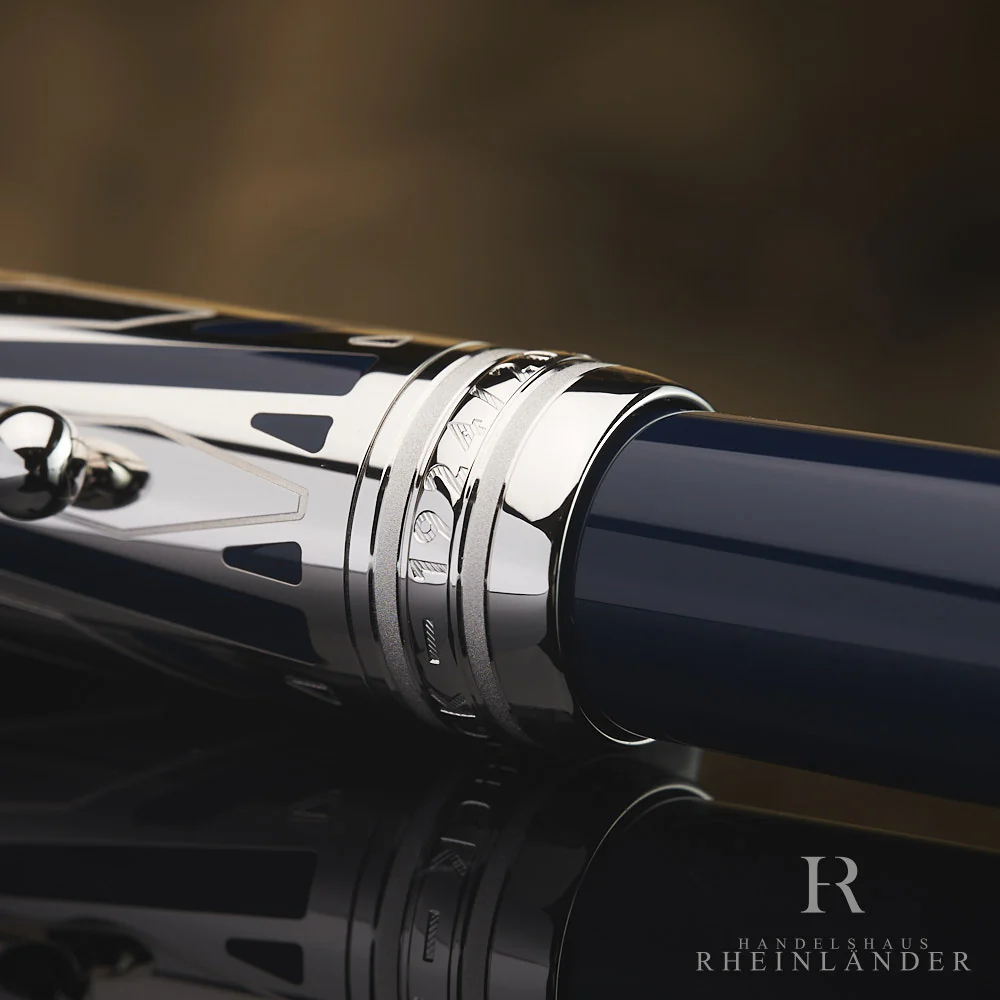 Montblanc The Origin Collection Solitaire Doue LeGrand Fountain Pen Blue 131346 - Image 5