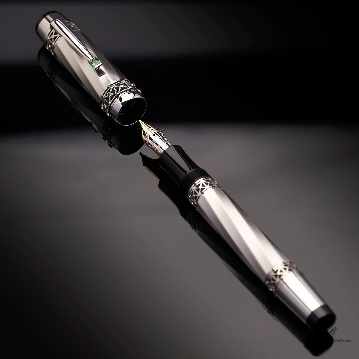 Montblanc Patron of the Art 888 Edition von 2000 Karl der Große Füller ID 28659 - Image 5