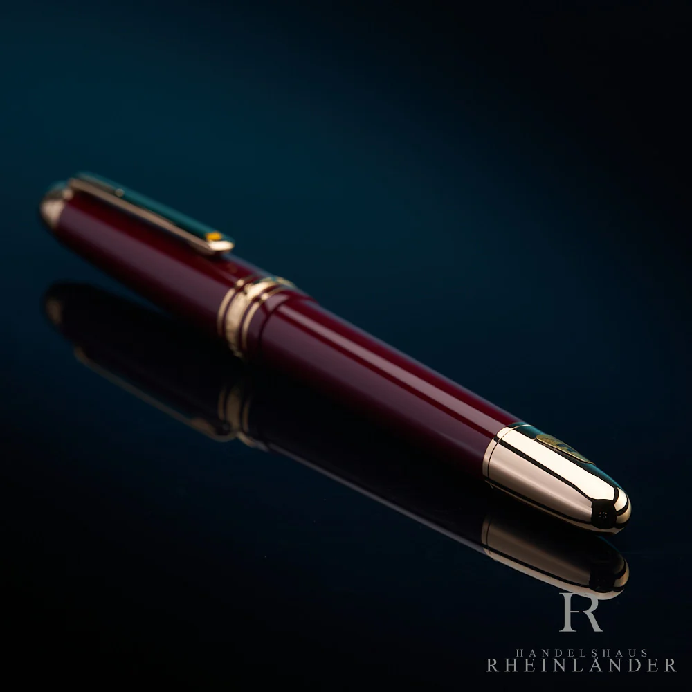 Montblanc Meisterstück Le Petit Prince & Planet Classique Fountain Pen ID 125308 - Image 5