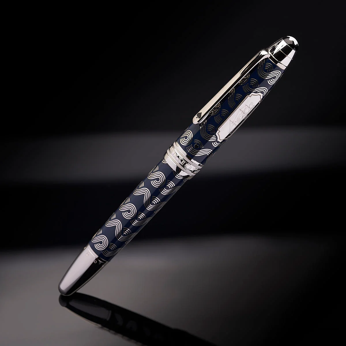Montblanc Meisterstück Solitaire Around the World in 80 Days Fountain Pen 126353 - Image 2