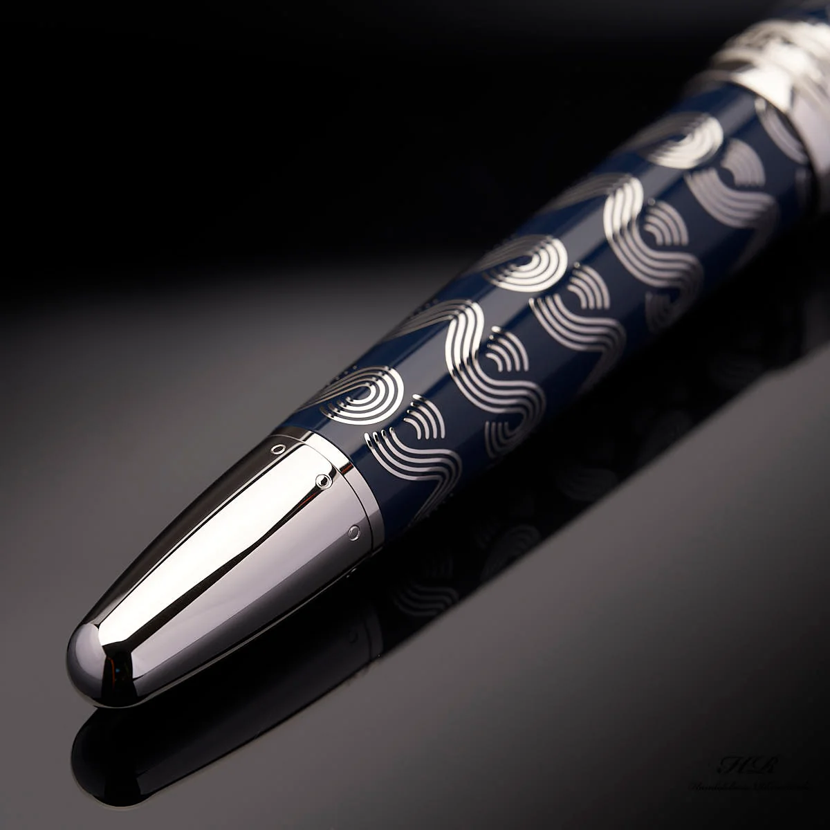 Montblanc Meisterstück Solitaire Around the World in 80 Days Fountain Pen 126353 - Image 5