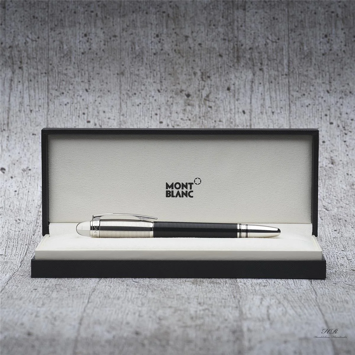 Montblanc Starwalker Doué Line Roller Ball Fine Liner Schwarz Silber ID 38011