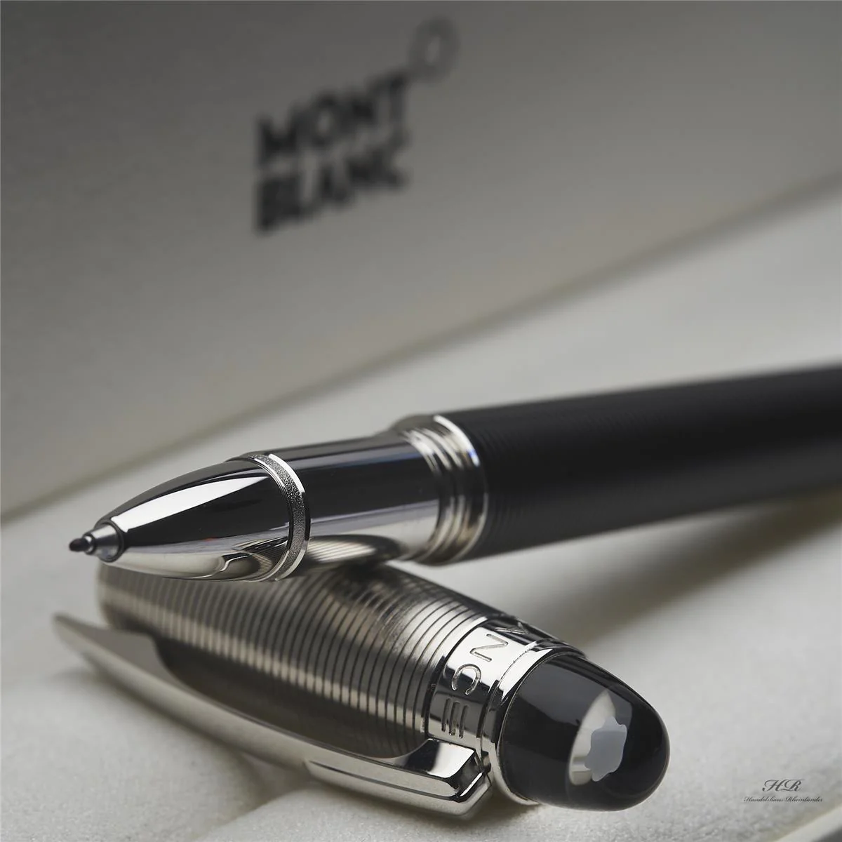 Montblanc Starwalker Doué Line Roller Ball Fine Liner Schwarz Silber ID 38011 - Image 4