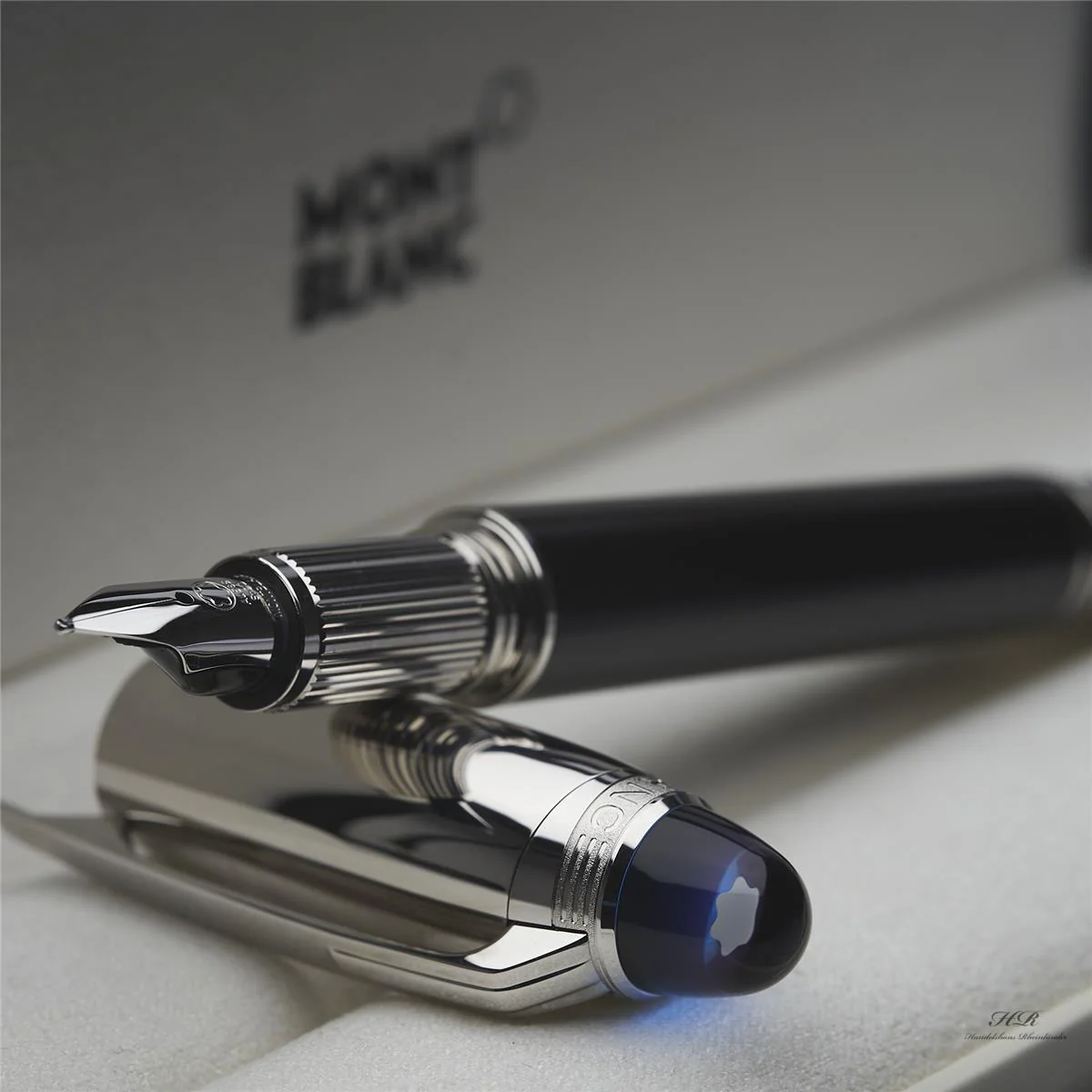 Montblanc Starwalker Doué Füllfederhalte Schwarz Platiniert ID 132535-118871 - Image 6