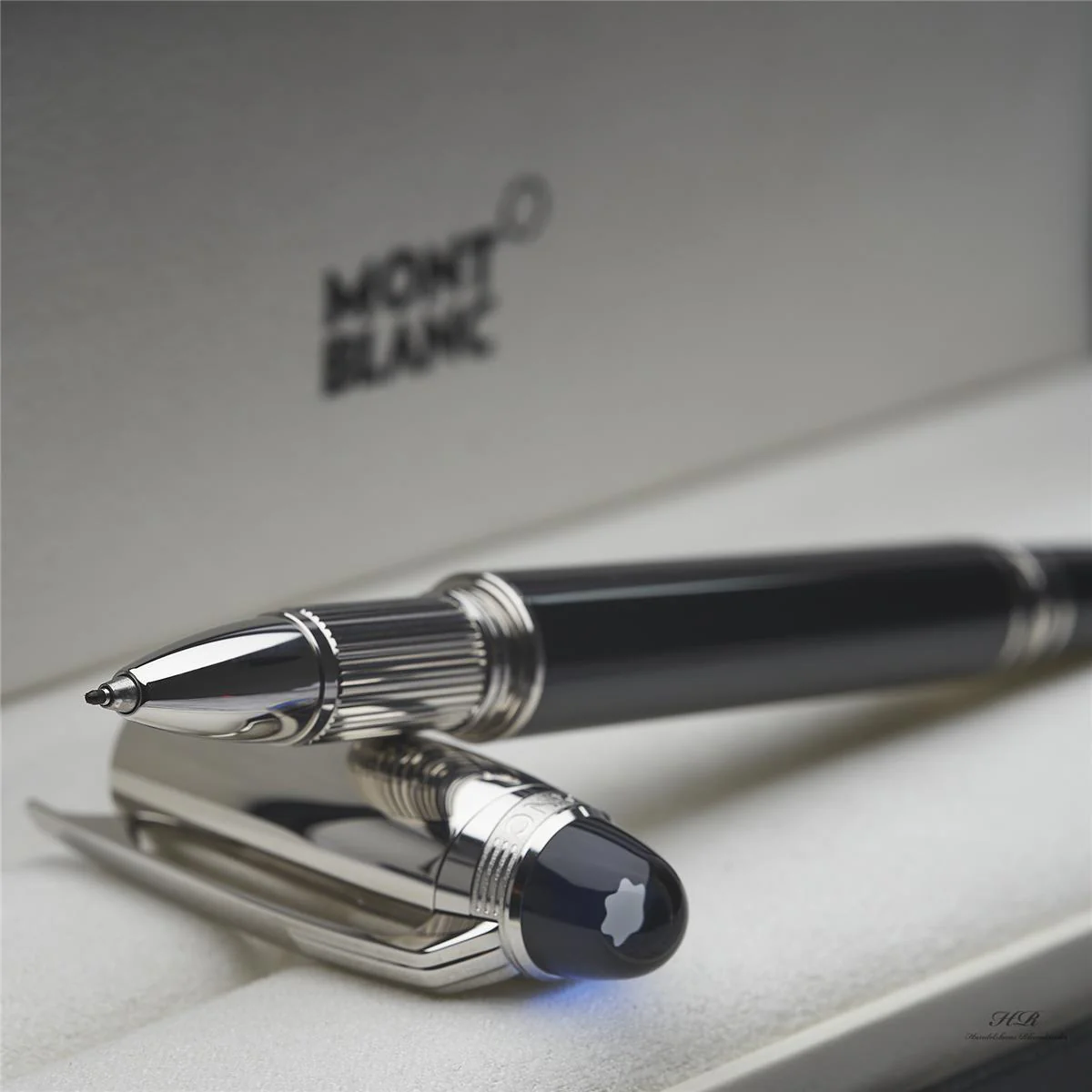 Montblanc Starwalker Doué Rollerball Schwarz Platiniert ID 132510-118872 - Image 6