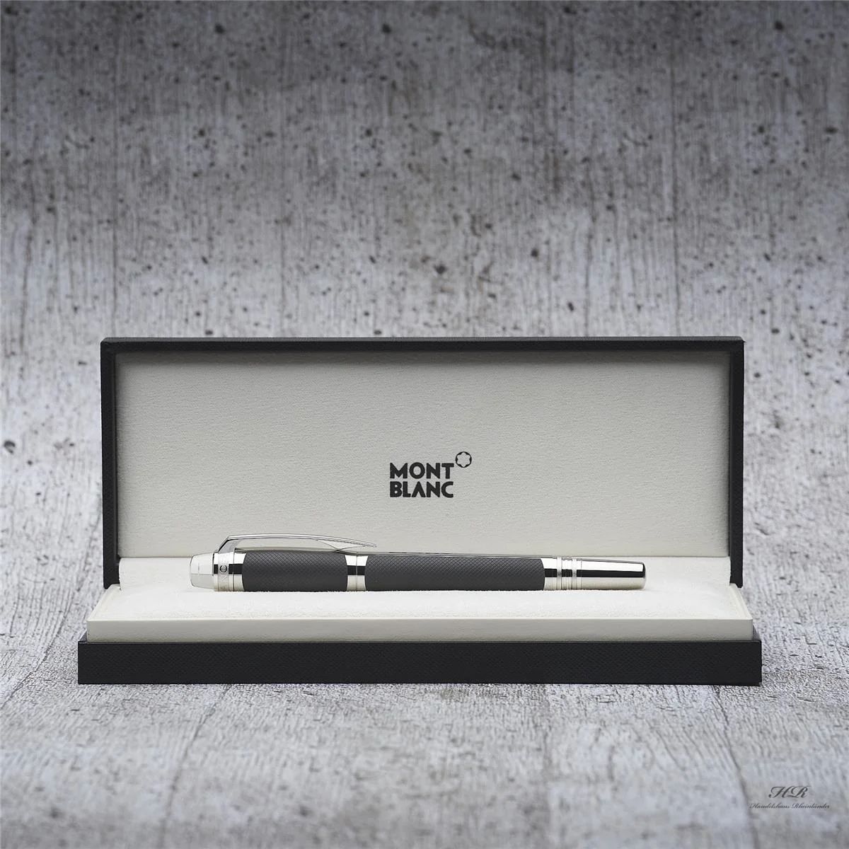 Montblanc Starwalker Extreme Steel Line Fine Liner Rollerball Grau ID 111040 OVP