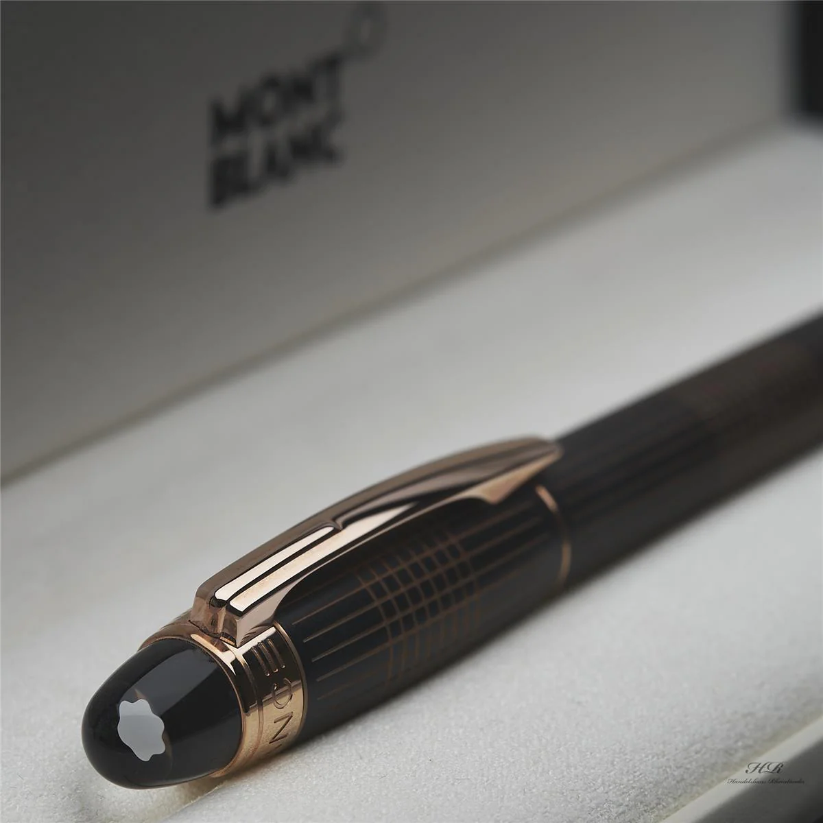 Montblanc Starwalker Red Gold Metal Line Roller Ball Fine Liner ID 106868 OVP - Image 2