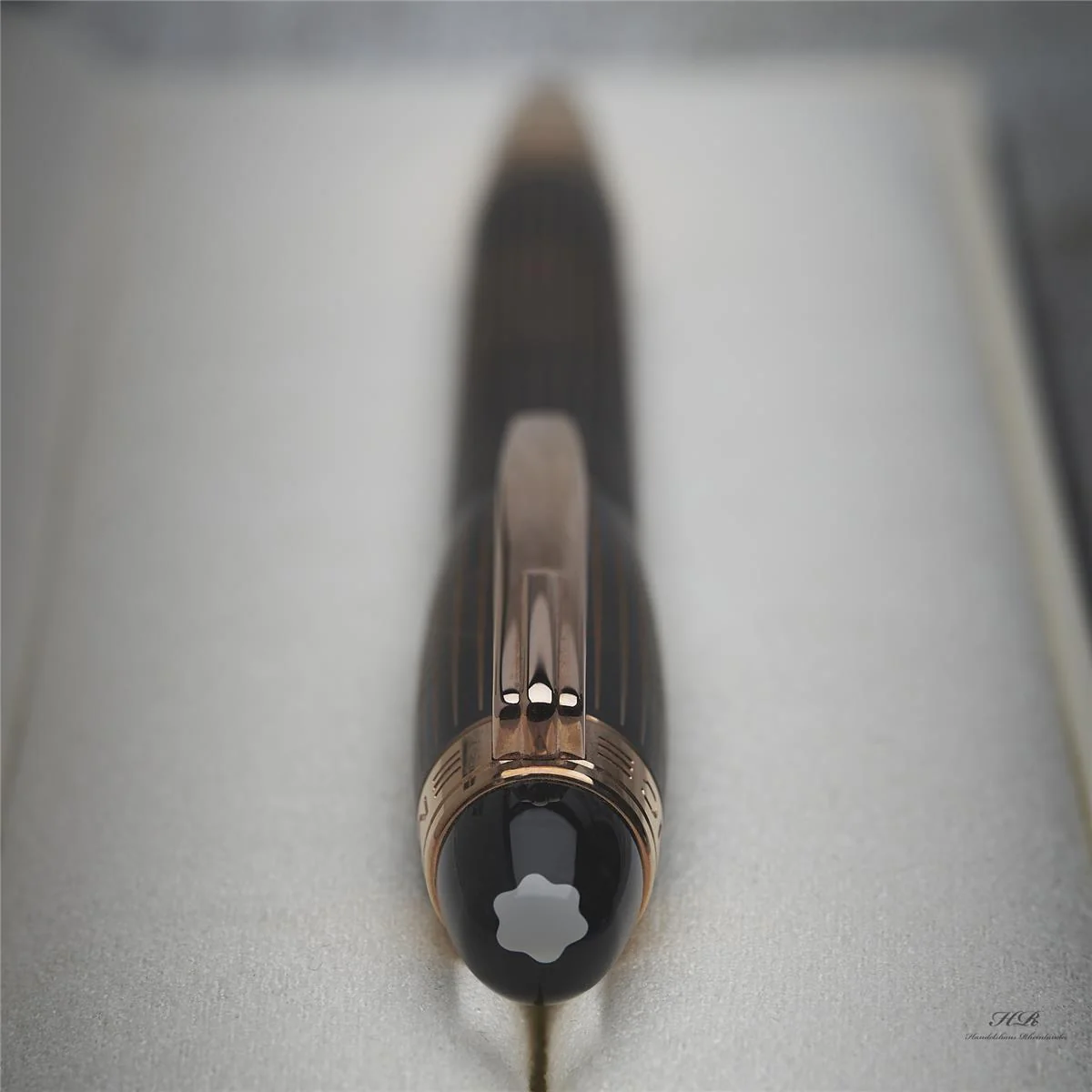Montblanc Starwalker Red Gold Metal Line Roller Ball Fine Liner ID 106868 OVP - Image 4