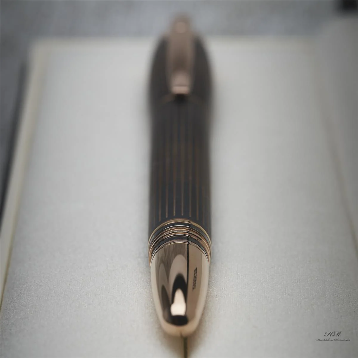 Montblanc Starwalker Red Gold Metal Line Roller Ball Fine Liner ID 106868 OVP - Image 5