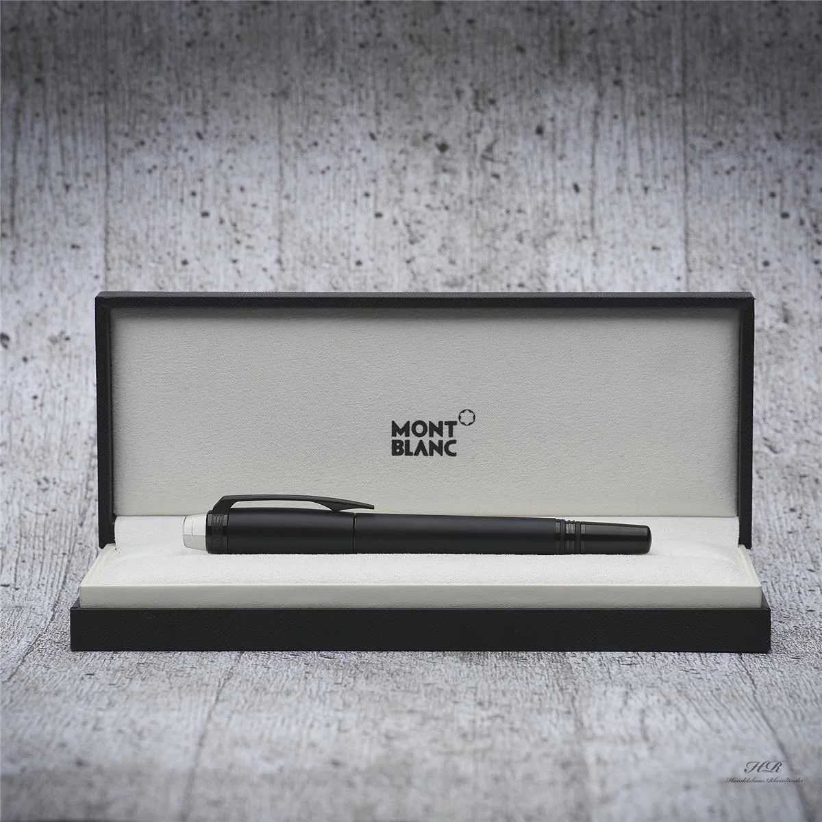 Montblanc Starwalker Ultra Black Edelstahl Roller Ball Fine Liner ID 118463 OVP
