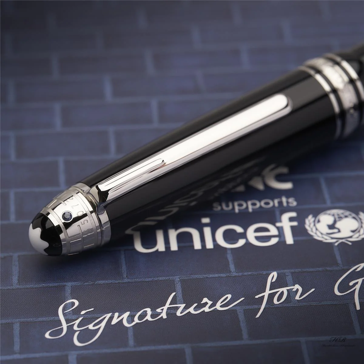 Montblanc Meisterstück Unicef 2013 Le Grand No 162 Platin Roller Ball ID 109350 - Image 2