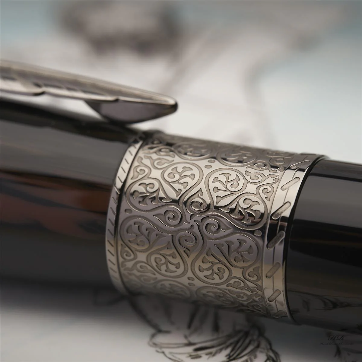 Montblanc Writers Edition von 2014 Daniel Defoe Füllfederhalter ID 110504 OVP - Image 4