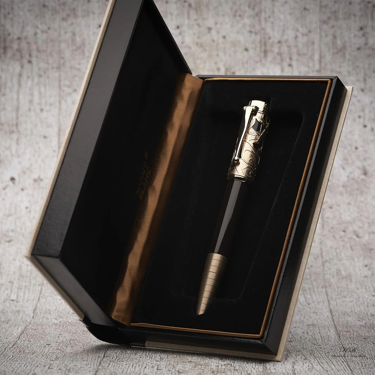 Montblanc Writers Edition Füller SAMMLUNG E Hemingway 1992 - Gebrüder Grimm 2022 - Image 23