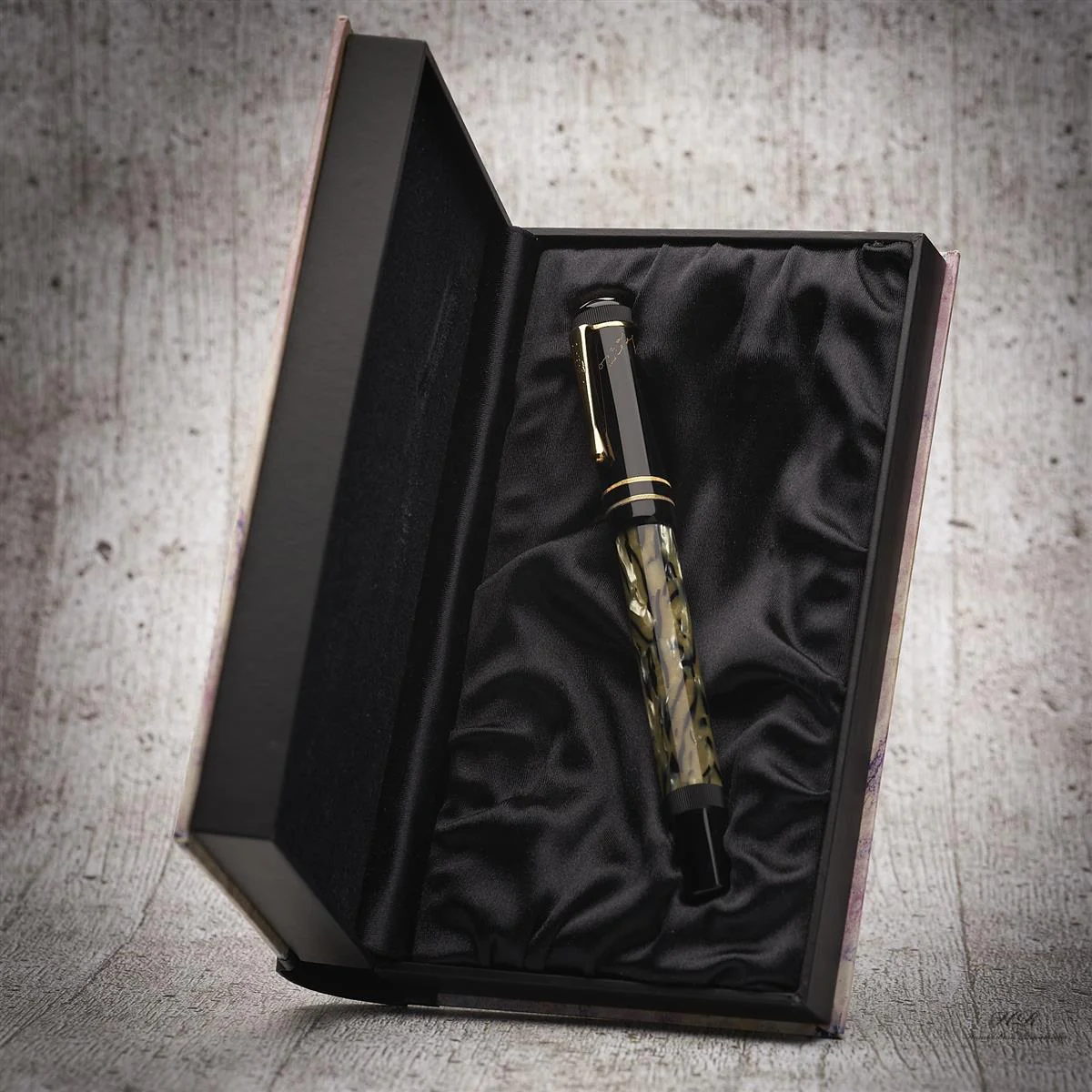Montblanc Writers Edition Füller SAMMLUNG E Hemingway 1992 - Gebrüder Grimm 2022 - Image 9