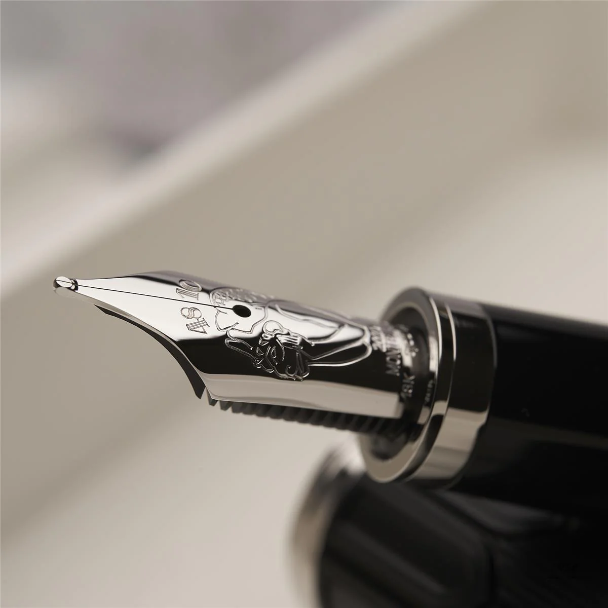 Montblanc Writers Edition Hommage to Victor Hugo Fountain Pen Black ID 125510 OVP - Image 6