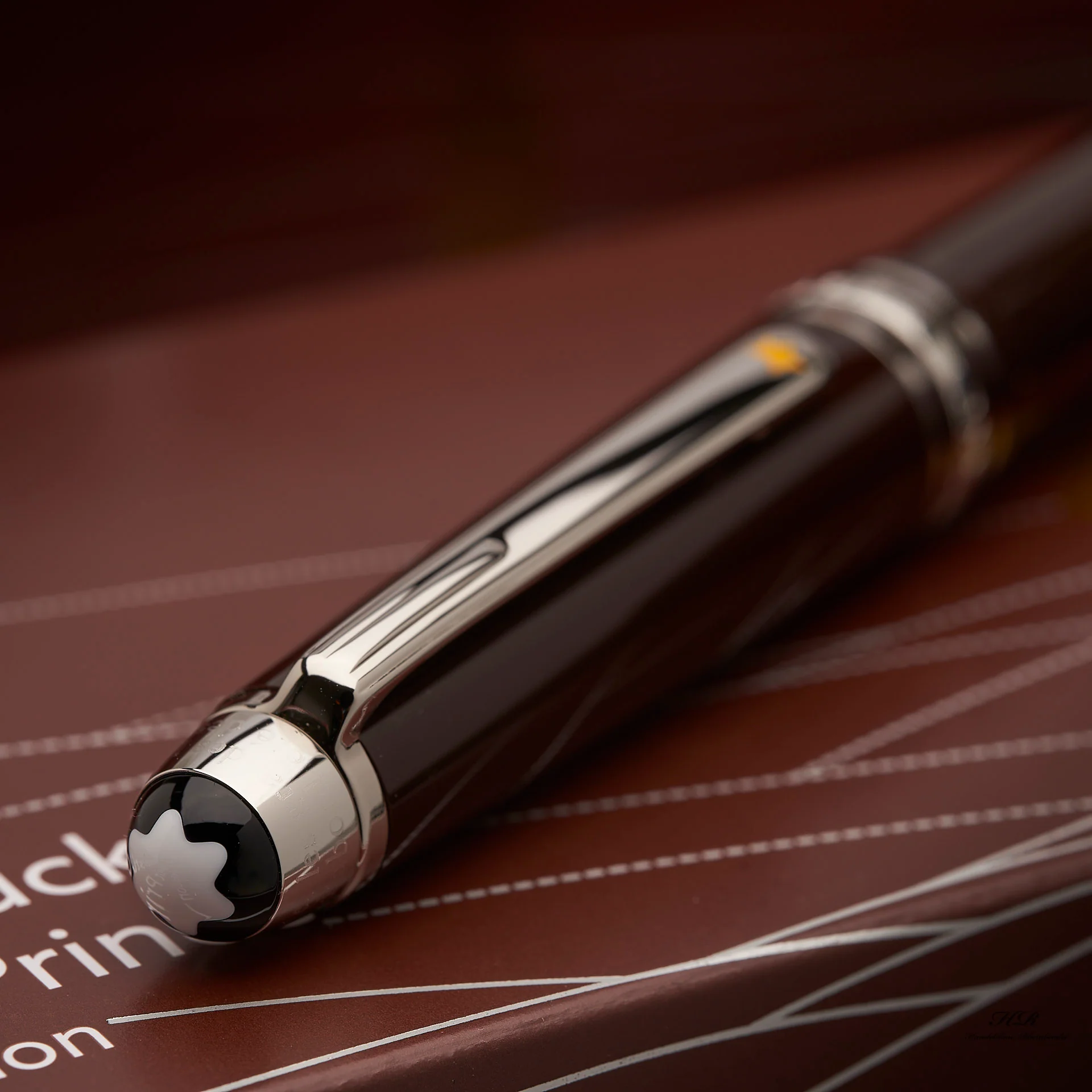 Montblanc Meisterstück Le Petit Prince Aviator Classique Füller ID 119665 - Image 2