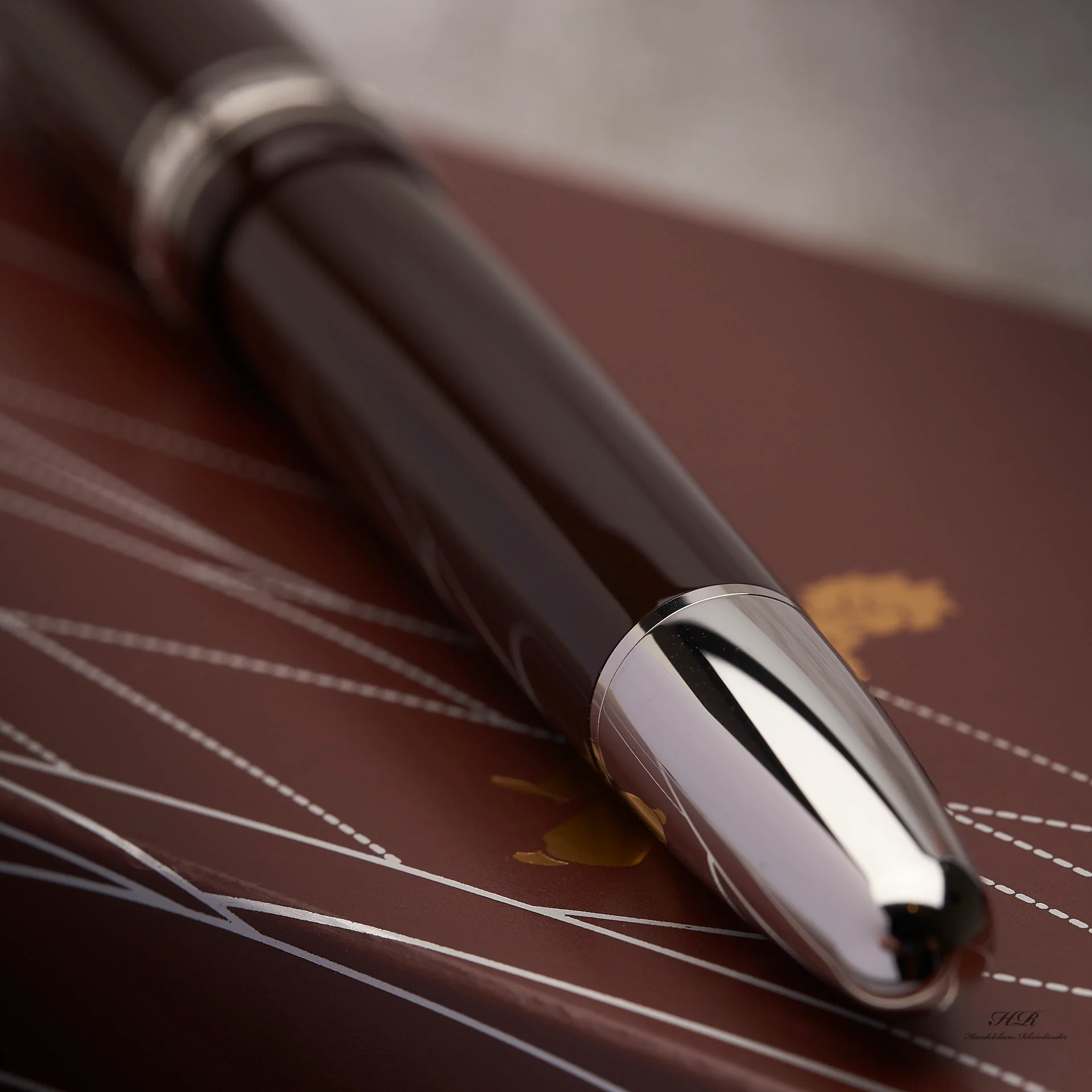 Montblanc Meisterstück Le Petit Prince Aviator Le Grand Füllfederhalter ID119660 - Image 3
