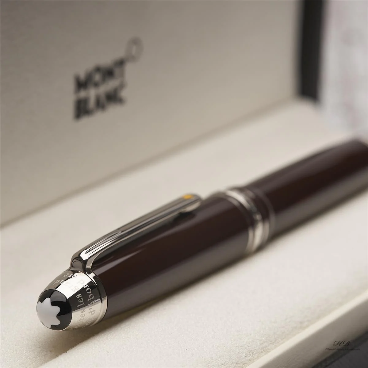 Montblanc Meisterstück Le Petit Prince Aviator Rollerball Edelharz ID 119661 - Image 2