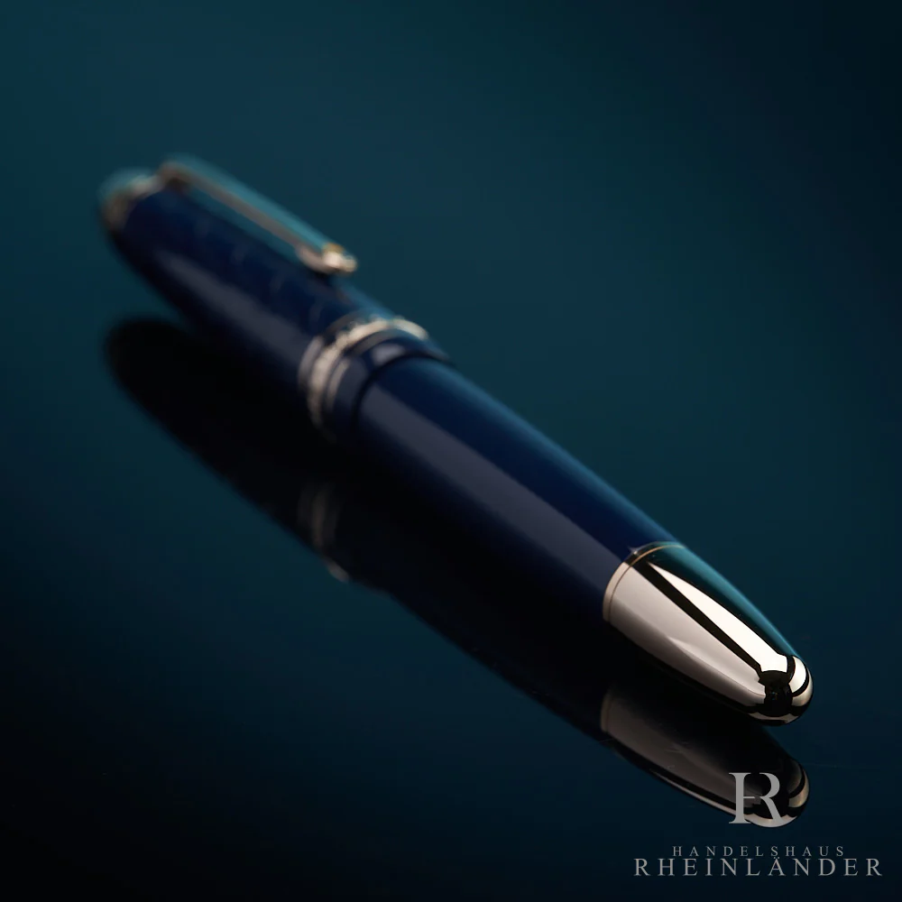 Montblanc Meisterstück Petit Prince Happy Holiday Set Fountain Pen ID 118837 - Image 4