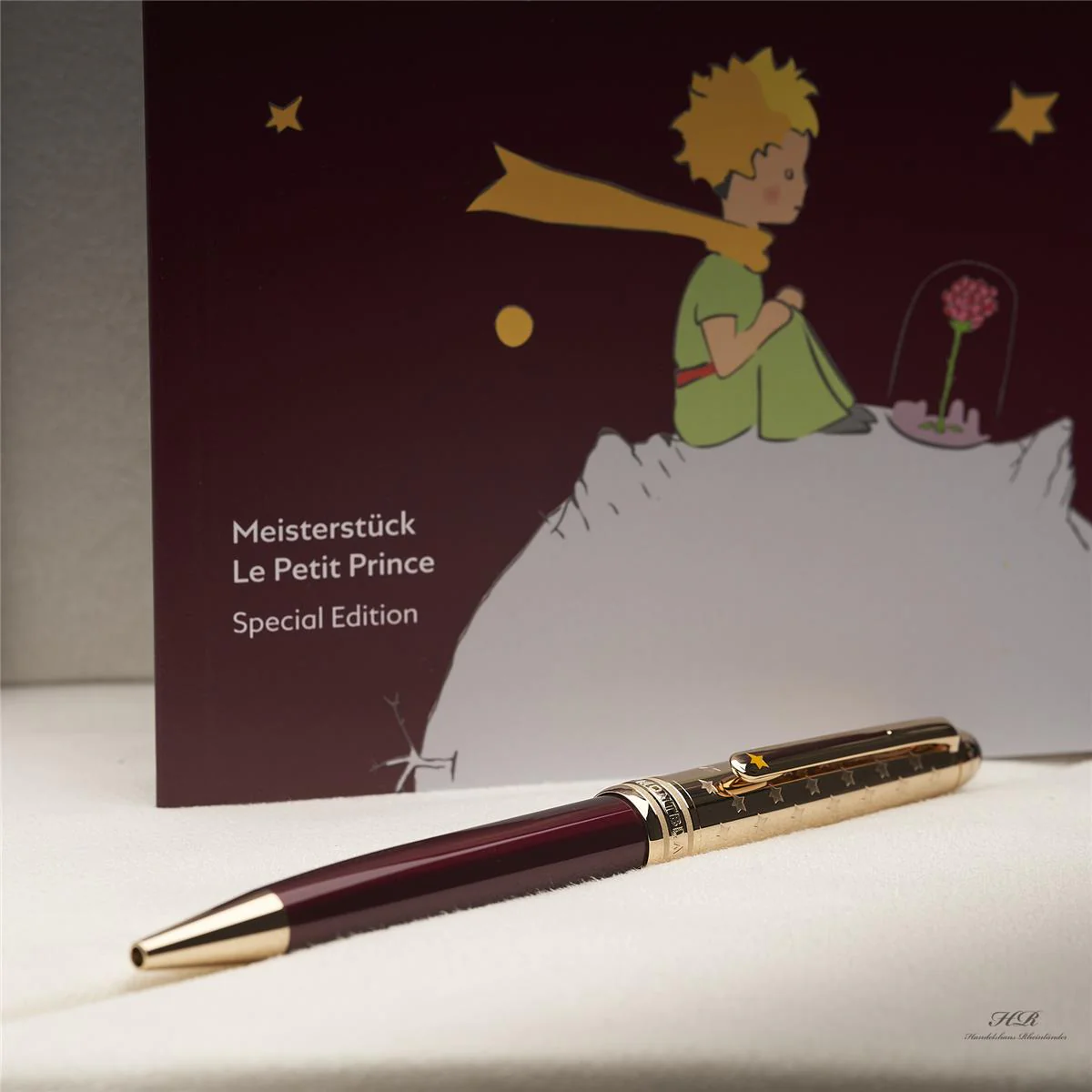 Montblanc Meisterstück Le Petit Prince & Planet Doué Ballpoint Pen ID 125301 - Image 2